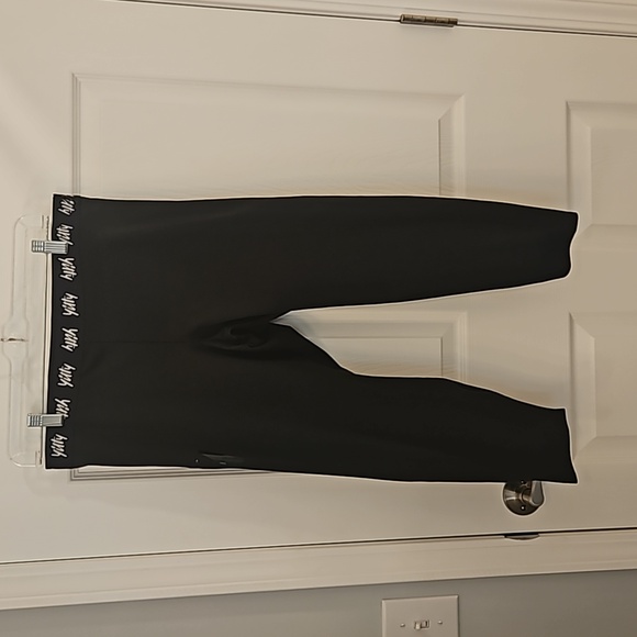 Yitty workout set Top XL Bottoms XXL Black - Picture 5 of 7